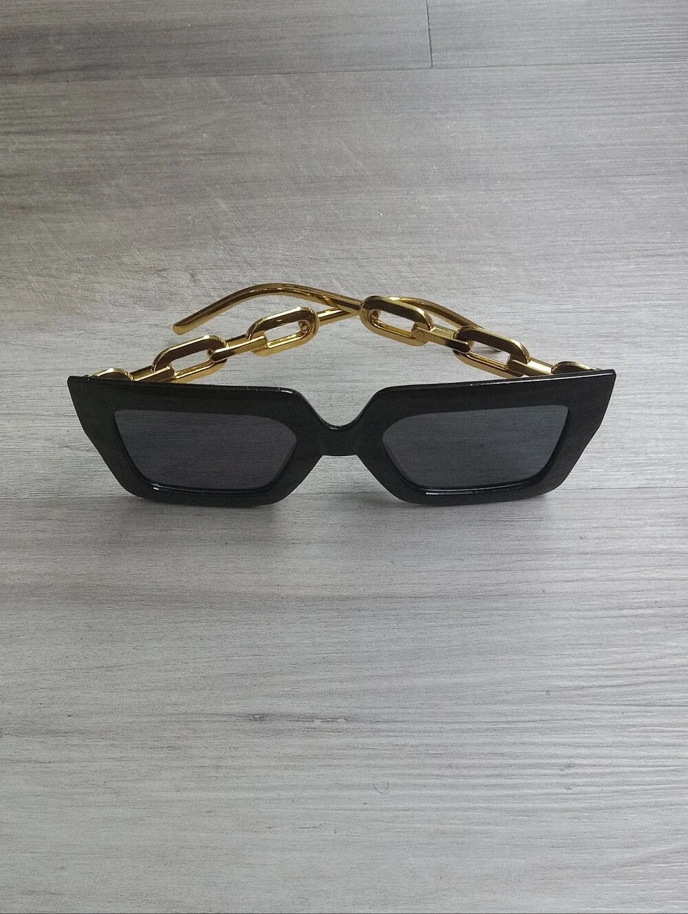 BRAND NEW NWT Black & Gold Tone Accent Large Frame Sunglasses